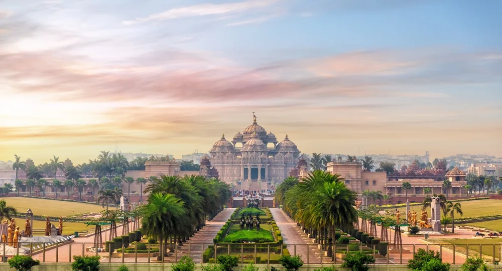 5 Best Winter Road Trips from Delhi | Hire a Car with GoWheelo
