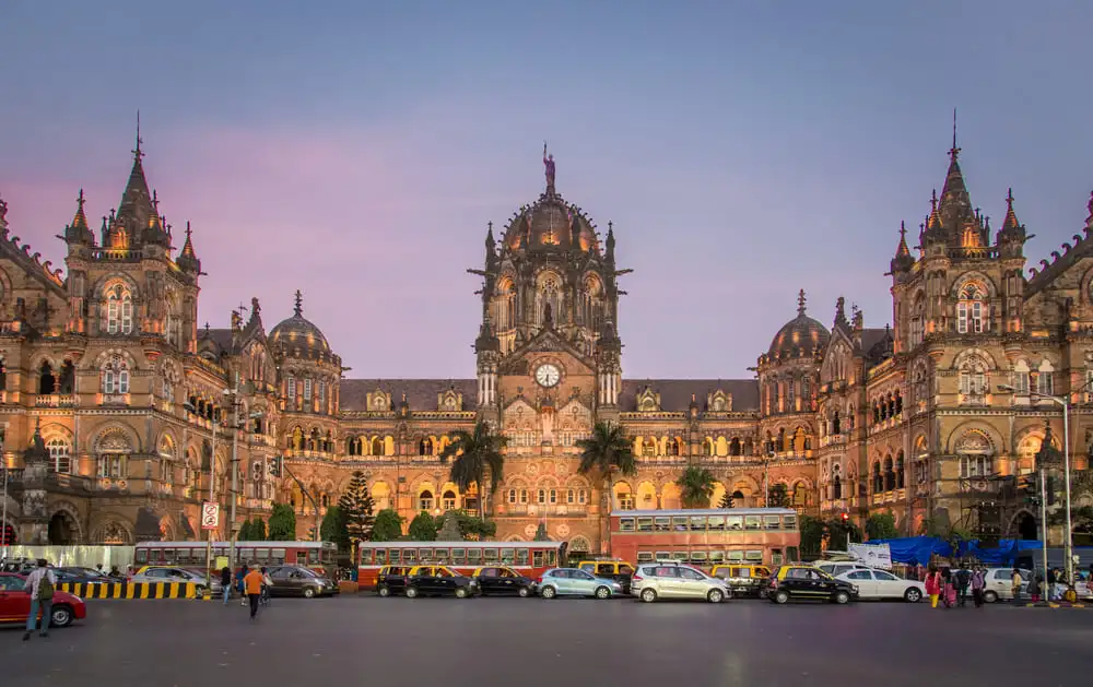 Bike on Rent in Mumbai: Guide to Bike Rental 2025