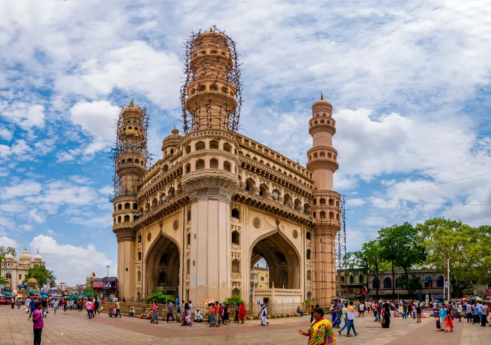 Car on Rent in Hyderabad: City of Nizams & Beyond
